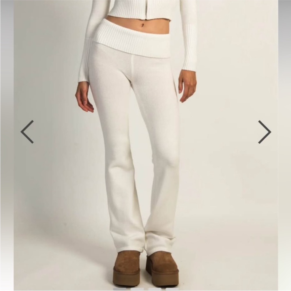 Boathouse Harlow White Ribbed Knit Flare Pants
